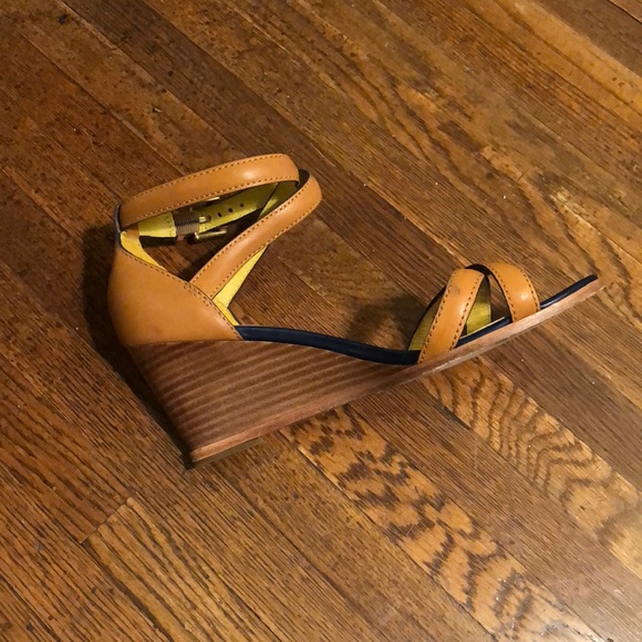 Coach wedge heels- Coretta veg leather ginger. - Picture 2 of 5